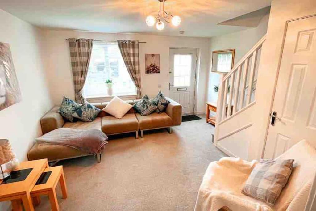 킨로스 Loch Leven Getaway - 2 Bed House 아파트 외부 사진